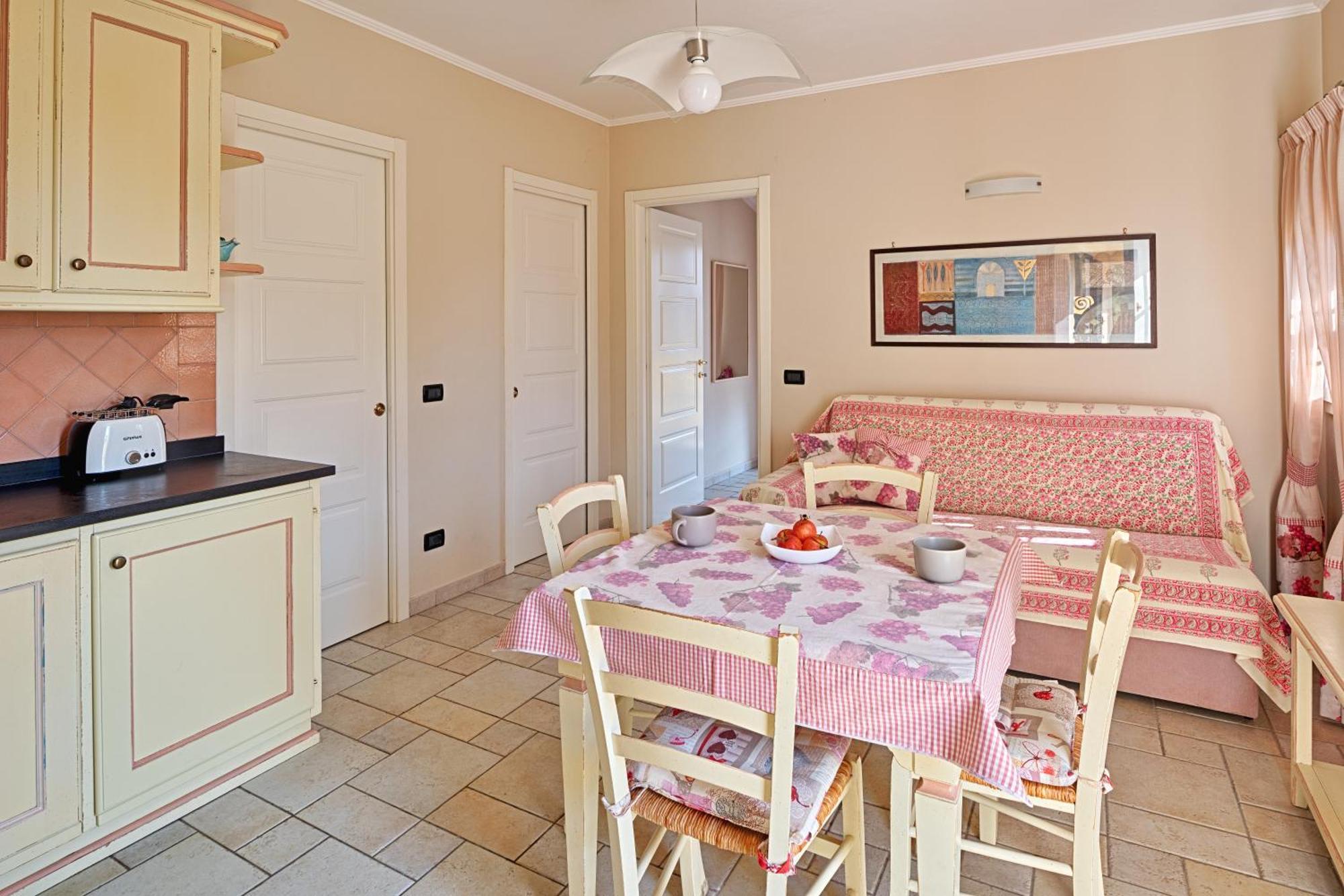 Casa Vacanze Nel Giardino Di Renzo Imperia Exterior foto
